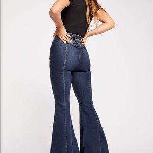 NWT Free People CRVY High-Rise Lace-Up Flare Jean